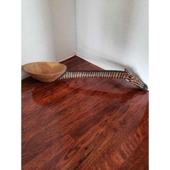 Vintage Giraffe Wooden Spoon Hand Carved Handmade Zoo Animal - Picture 2 of 9